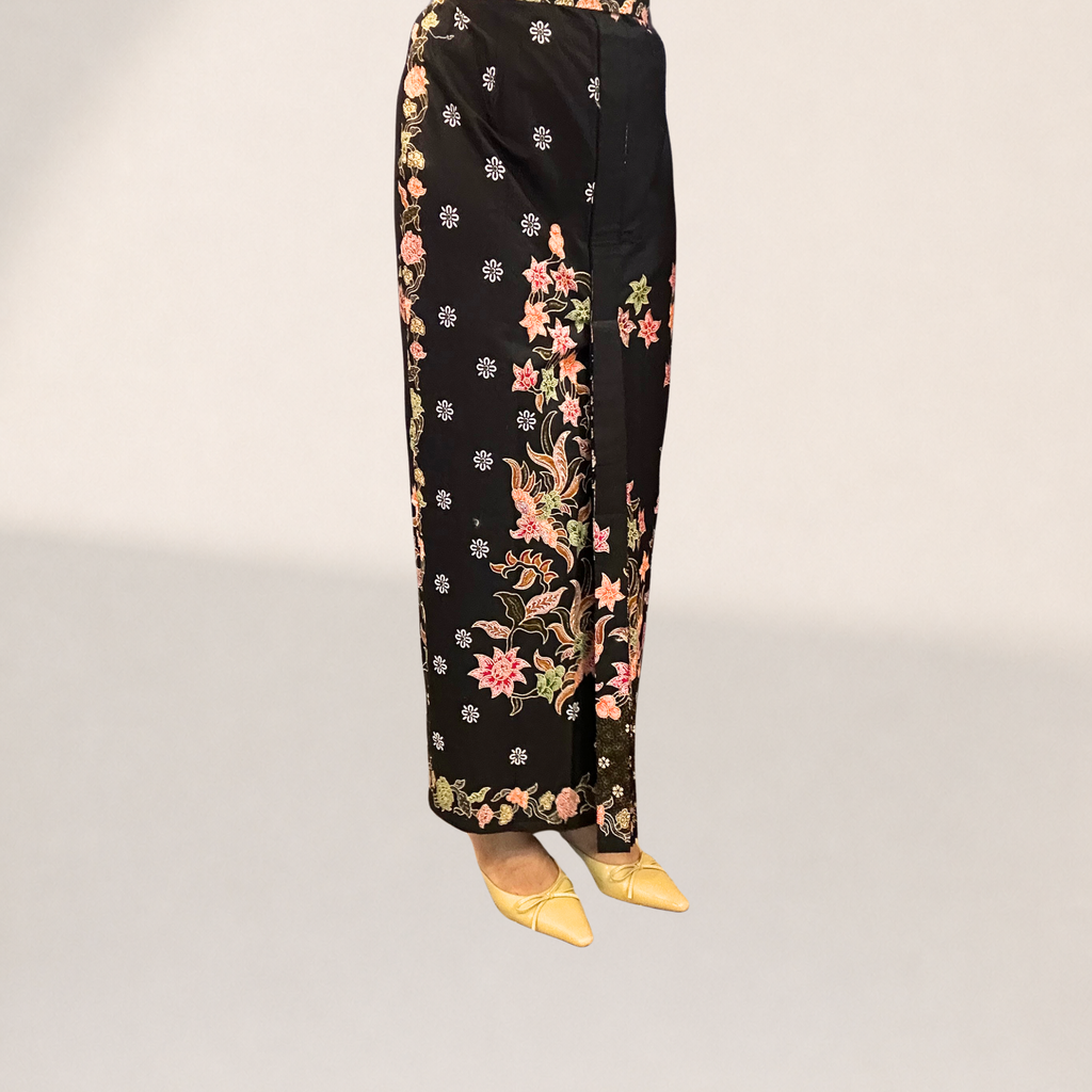BATIK PRINTING SKIRT- BLACK