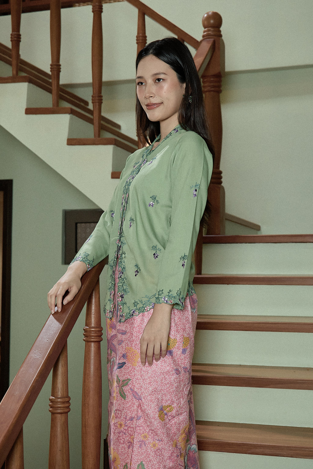 BATIK  SKIRT CAP HALUS IN PINK