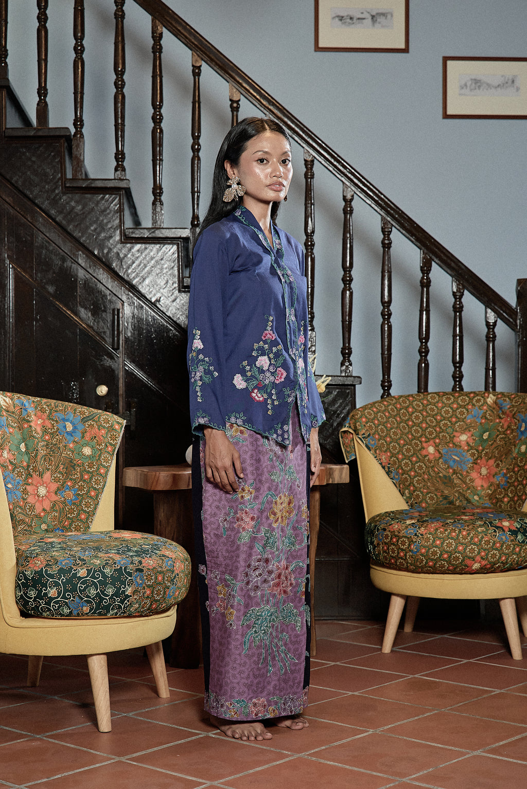 AZIZAH KEBAYA SULAM TOP IN MIDNIGHT BLUE
