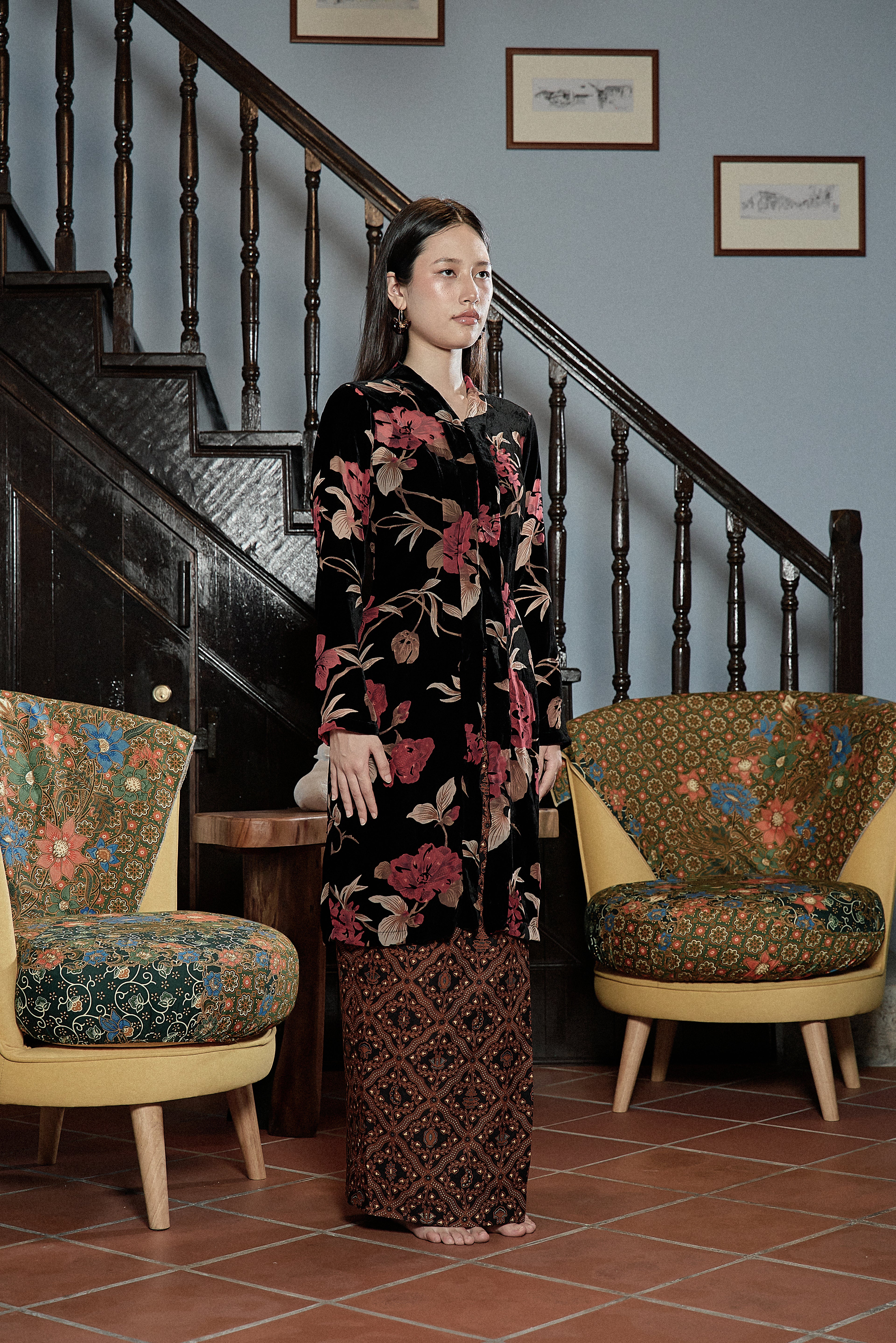 BATIK SKIRT IN BROWN BLACK