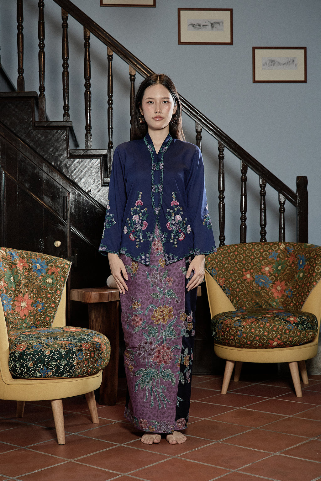 AZIZAH KEBAYA SULAM TOP IN MIDNIGHT BLUE