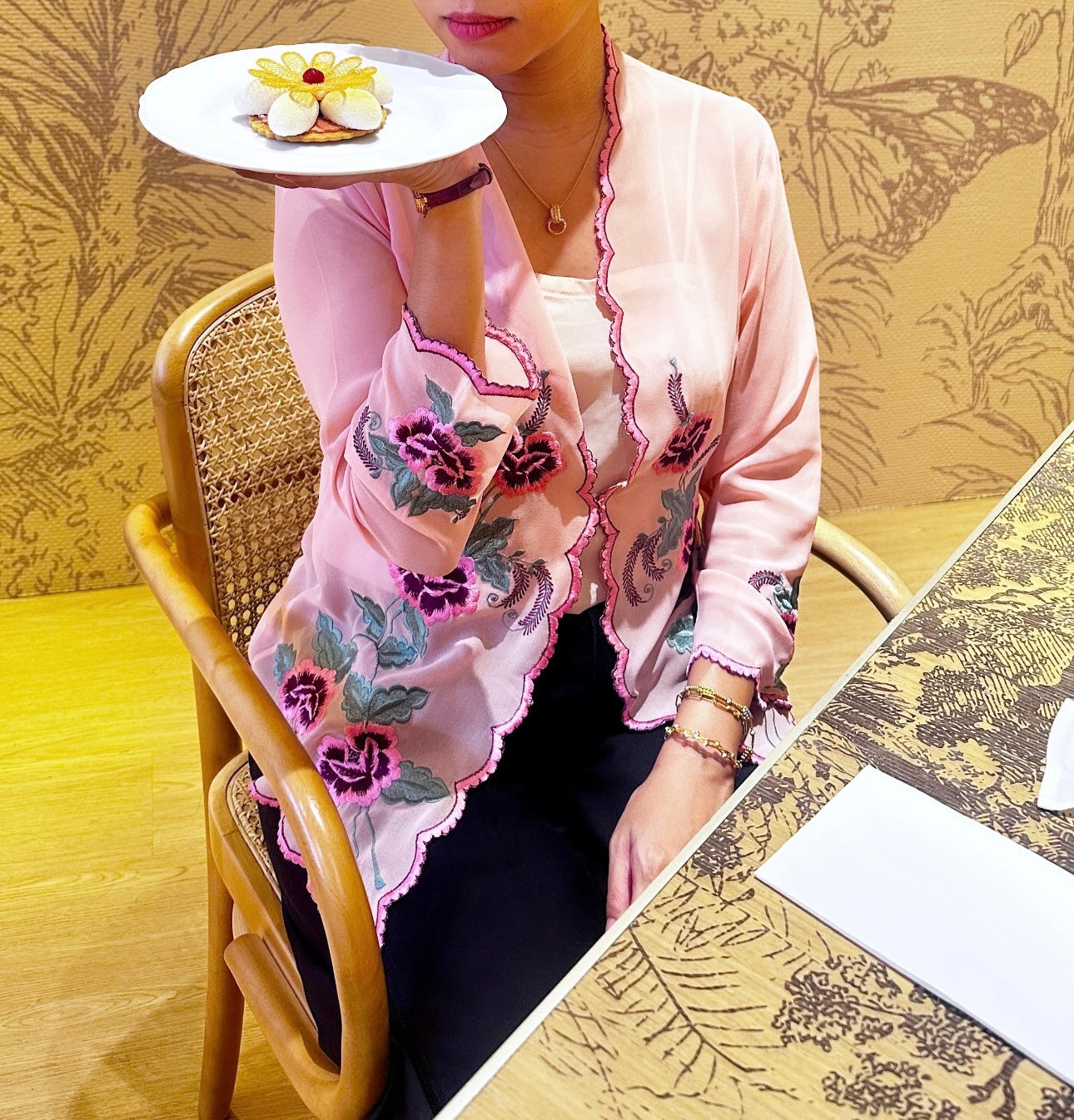 RUMI KEBAYA PINK