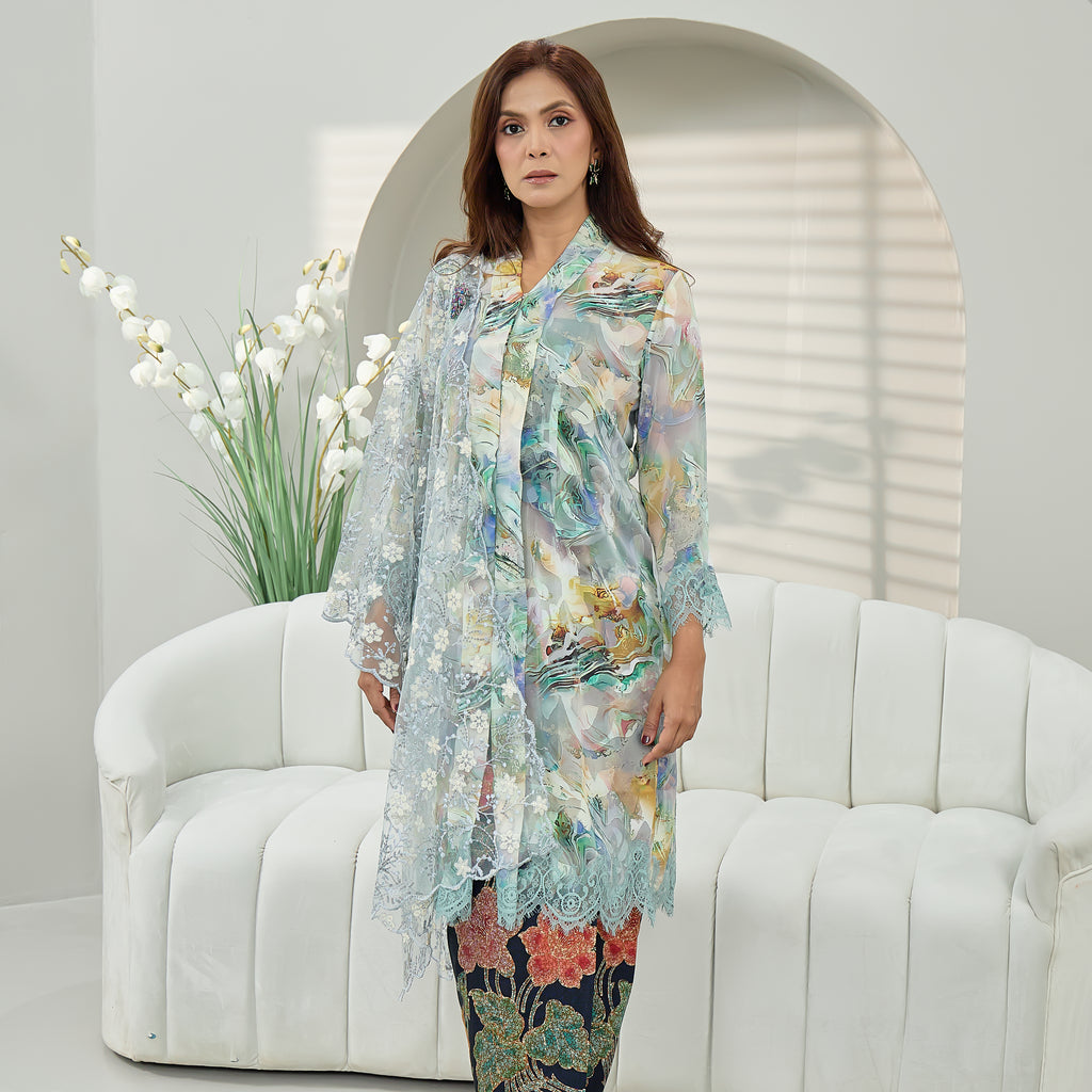 DANG ANUM KEBAYA TOP IN DUSTY SAGE GREEN