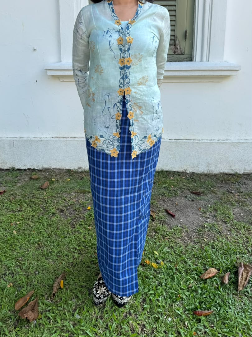 LINEN KEBAYA WITH PLAID SKIRT