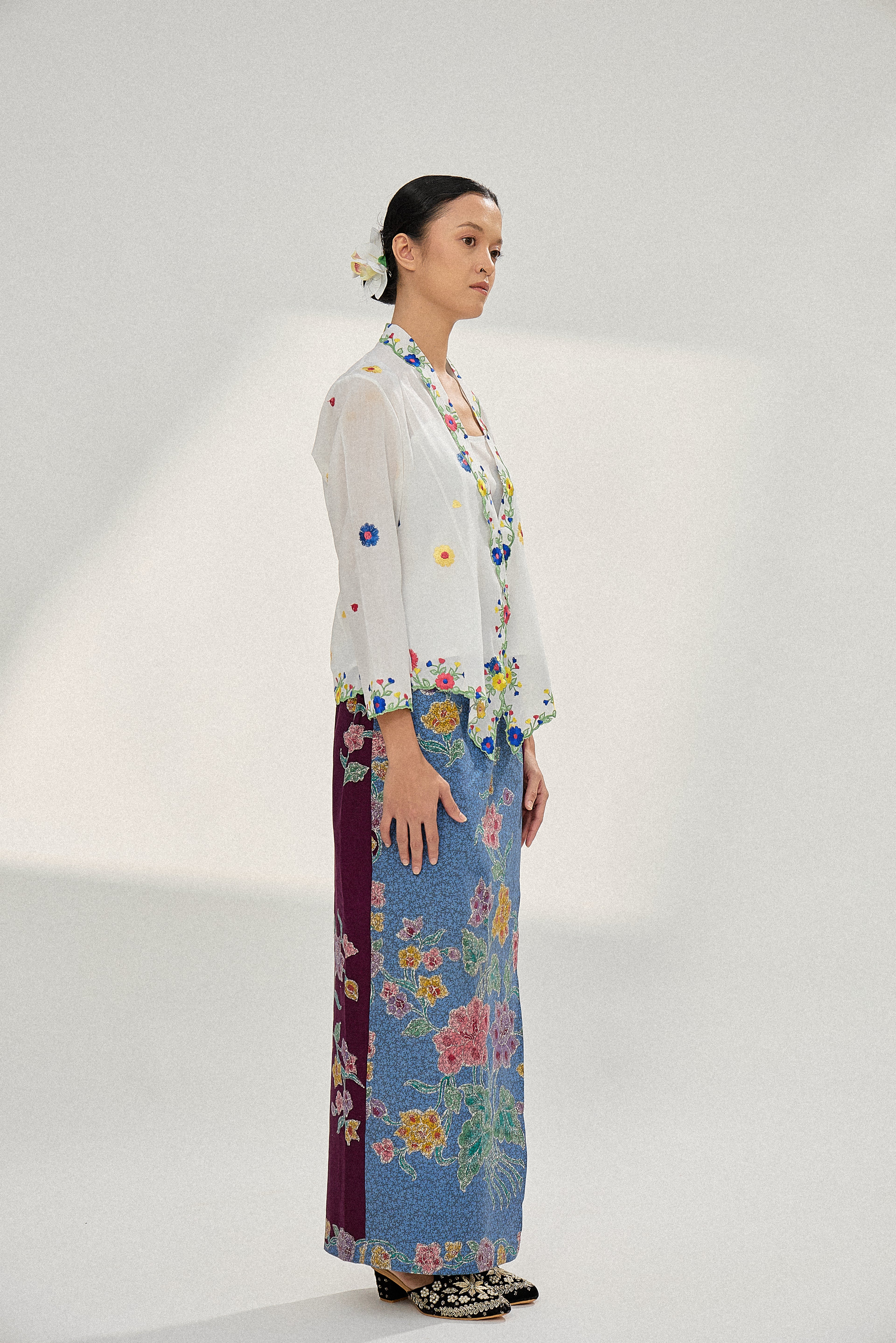 BATIK SKIRT SEMI-LUKIS BLUE